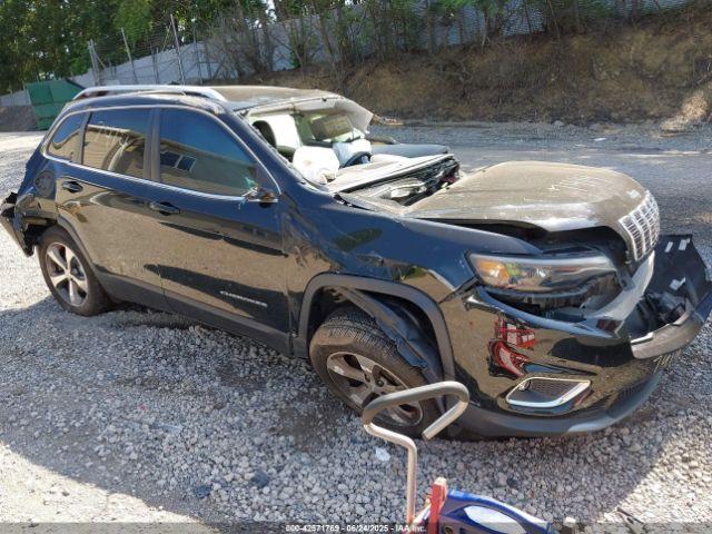  Salvage Jeep Cherokee