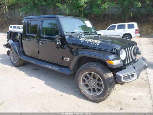  Salvage Jeep Gladiator