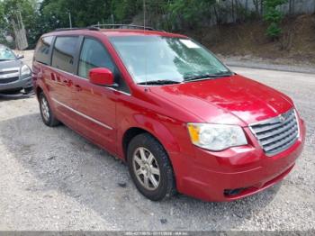  Salvage Chrysler Town & Country