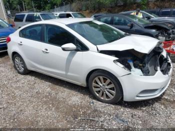  Salvage Kia Forte