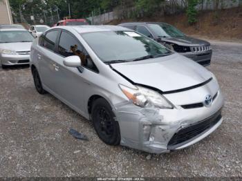  Salvage Toyota Prius