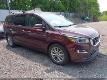  Salvage Kia Sedona