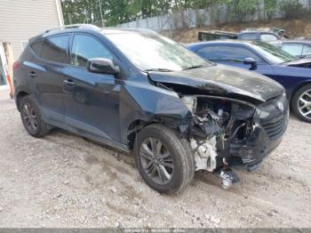  Salvage Hyundai TUCSON