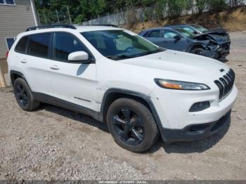  Salvage Jeep Cherokee
