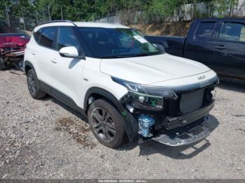  Salvage Kia Seltos