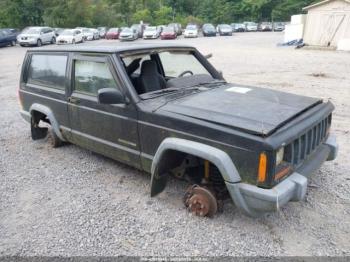  Salvage Jeep Cherokee