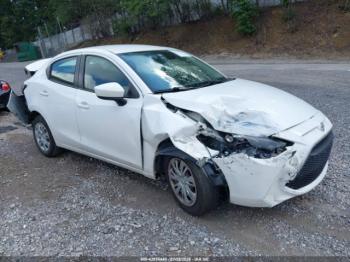  Salvage Toyota Yaris