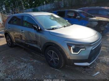  Salvage Kia Niro