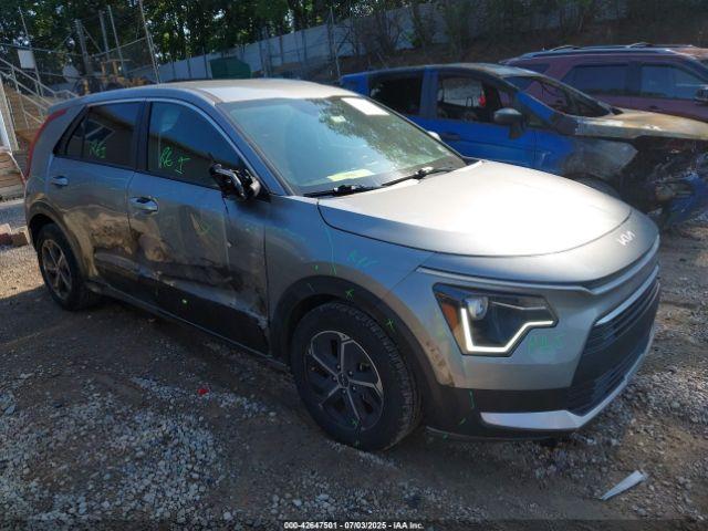  Salvage Kia Niro