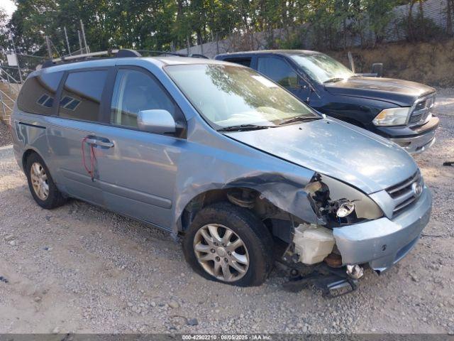  Salvage Kia Sedona