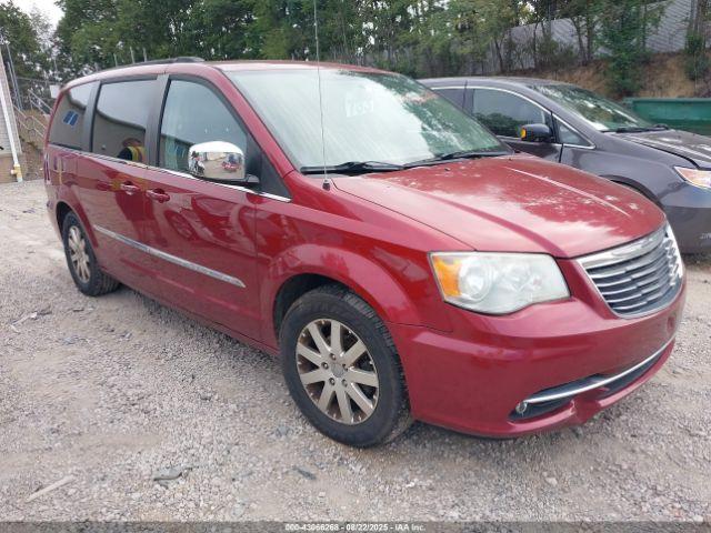  Salvage Chrysler Town & Country