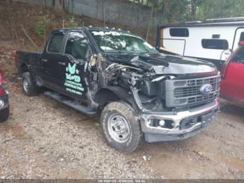  Salvage Ford F-350