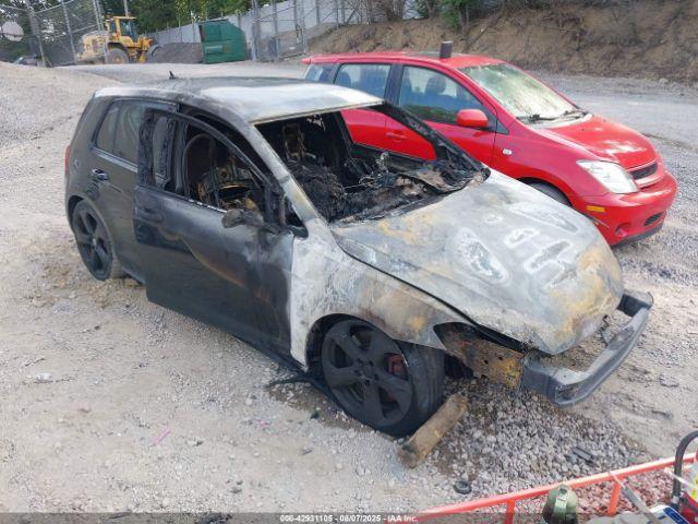  Salvage Volkswagen Golf