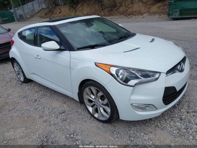  Salvage Hyundai VELOSTER