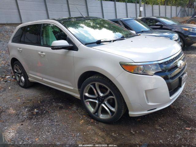  Salvage Ford Edge