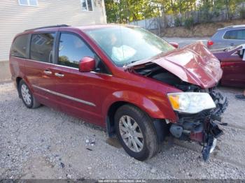  Salvage Chrysler Town & Country