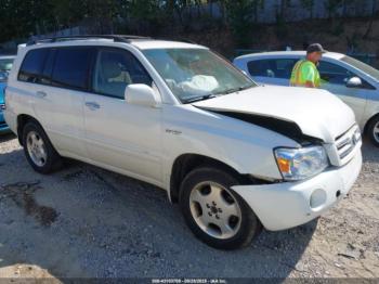  Salvage Toyota Highlander