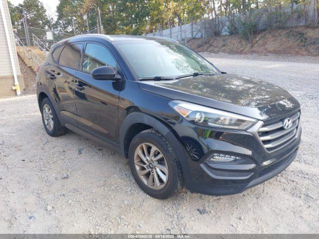 Salvage Hyundai TUCSON