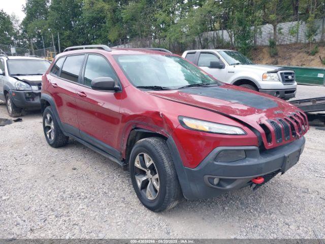  Salvage Jeep Cherokee