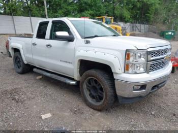  Salvage Chevrolet Silverado 1500