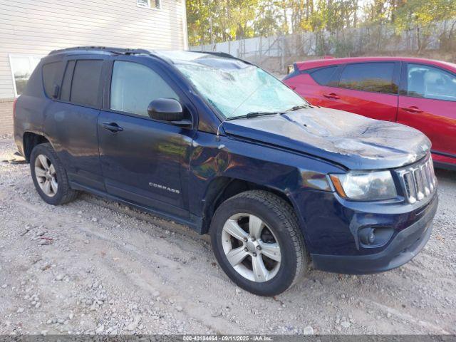  Salvage Jeep Compass