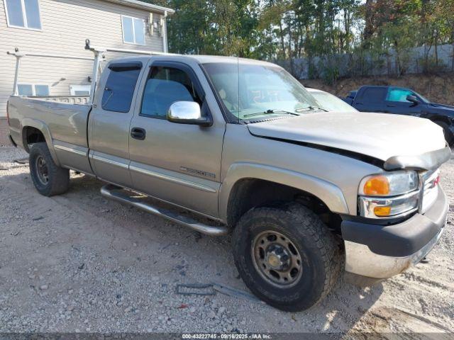  Salvage GMC Sierra 2500