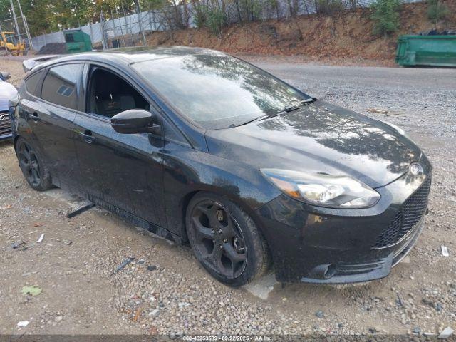  Salvage Ford Focus St