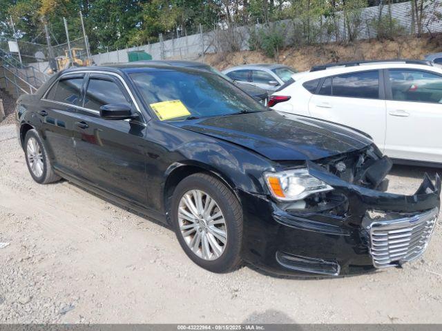  Salvage Chrysler 300