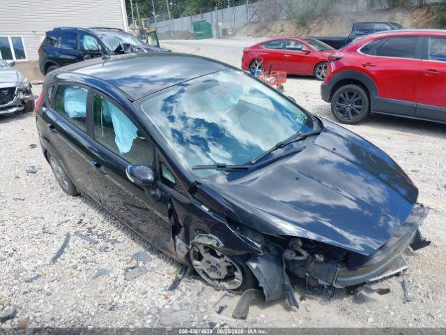  Salvage Ford Fiesta
