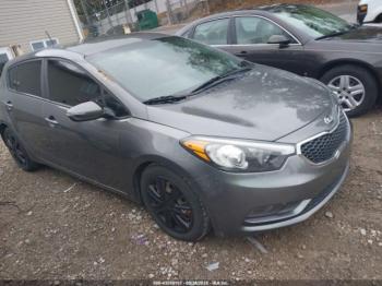  Salvage Kia Forte
