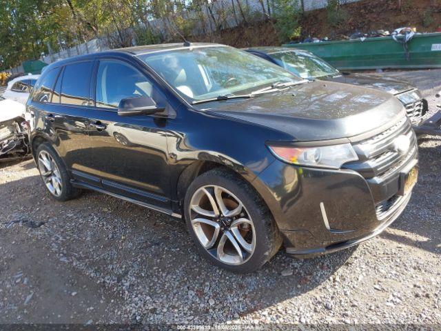  Salvage Ford Edge