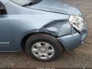 Kia Sedona Image 6