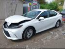 Toyota Camry Le Image 10