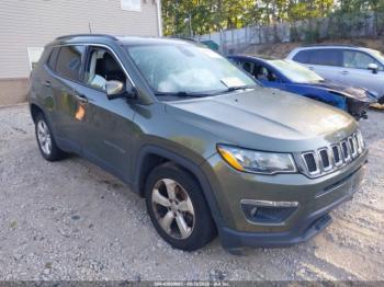  Salvage Jeep Compass