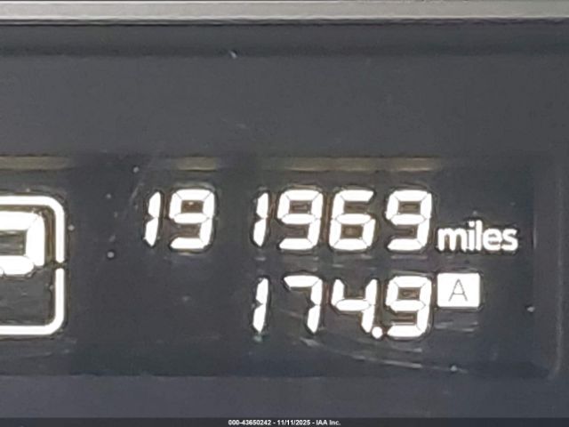 INFINITI Qx Image 17