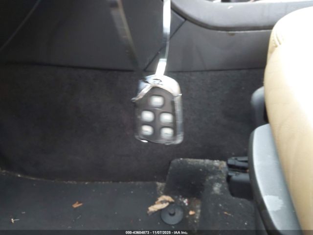 Cadillac SRX Luxury Collection Image 14