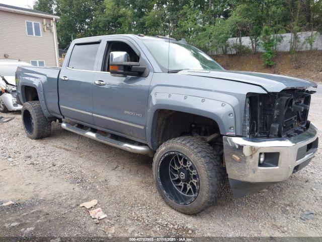  Salvage Chevrolet Silverado 2500