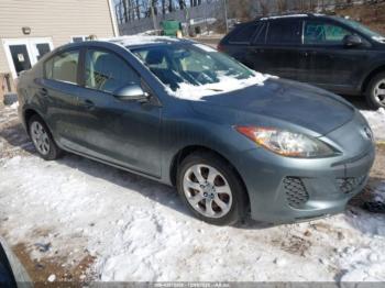  Salvage Mazda Mazda3