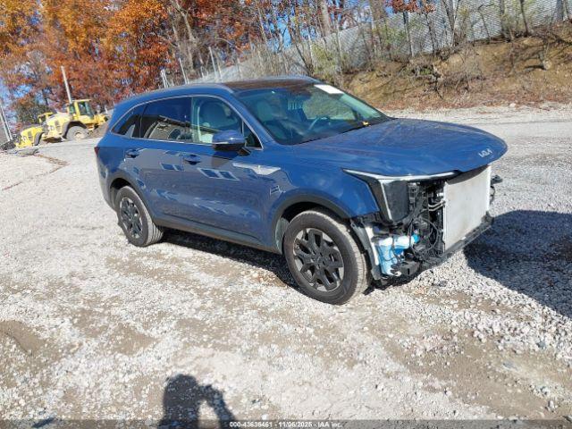  Salvage Kia Sorento