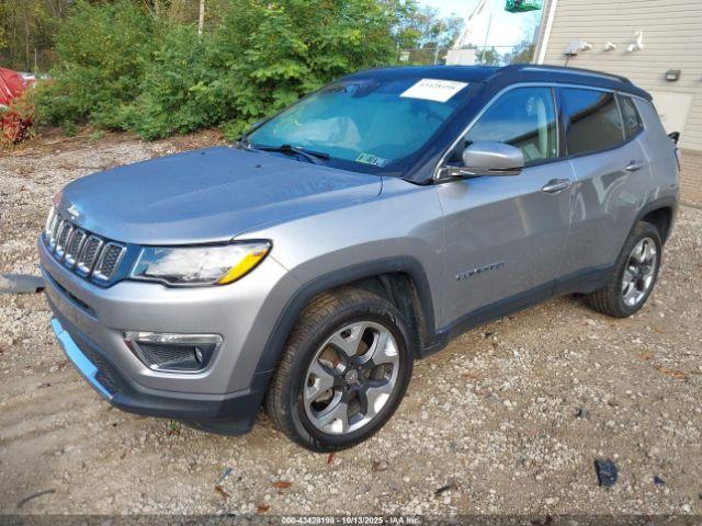 Jeep Compass Limited 4x4 Image 15