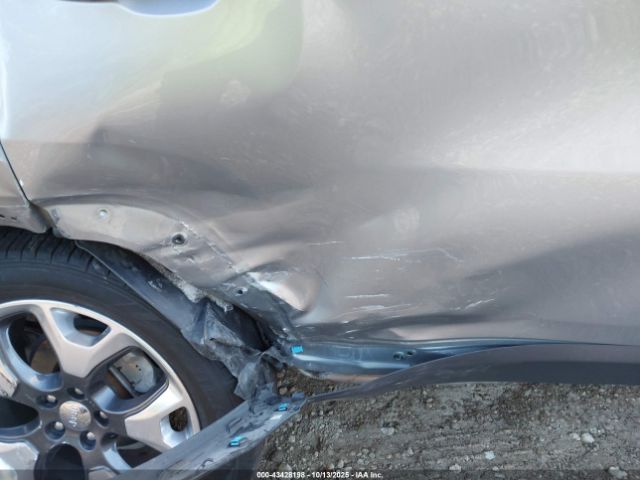 Jeep Compass Limited 4x4 Image 8