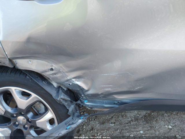 Jeep Compass Limited 4x4 Image 8