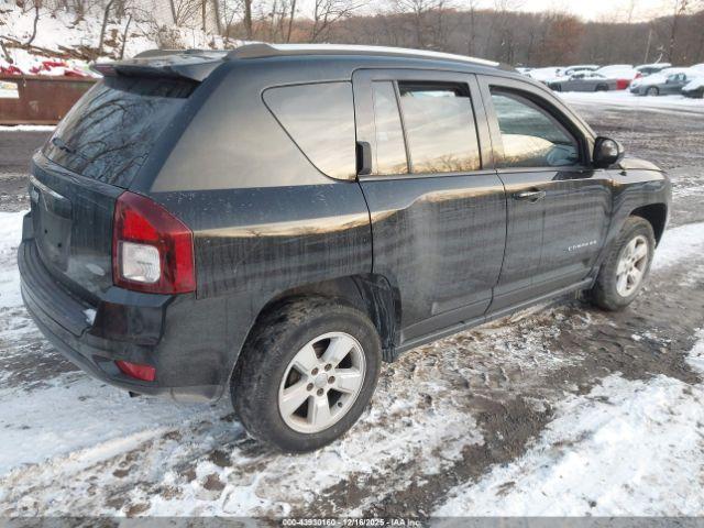 Jeep Compass Latitude Image 11