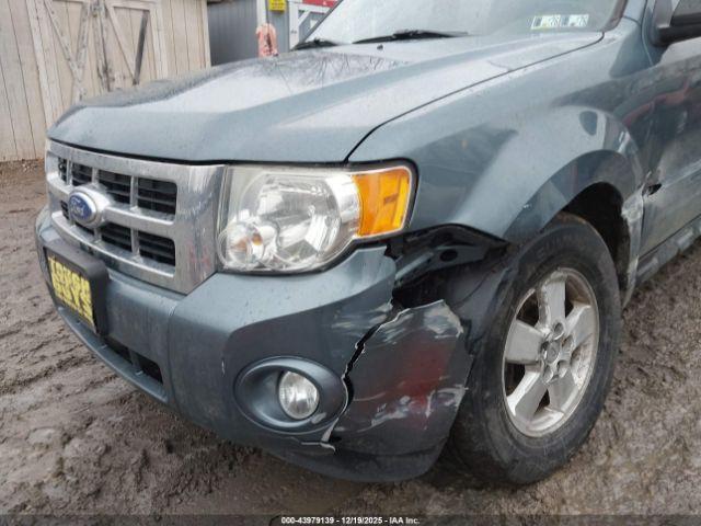 Ford Escape Xlt Image 9