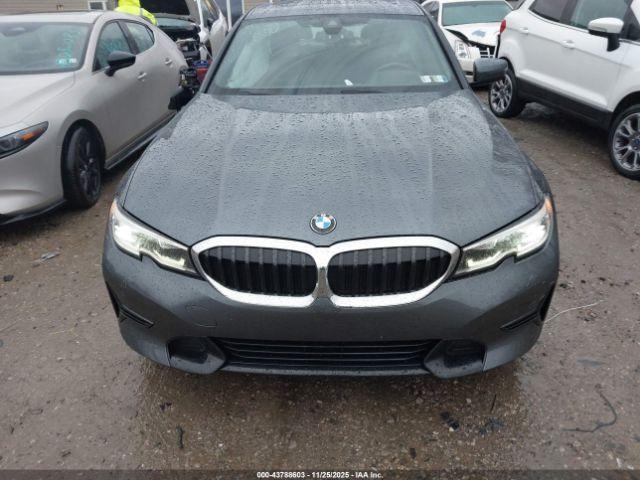 BMW 3 Series Xdrive Image 15