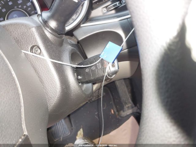 Kia Optima Lx Image 8