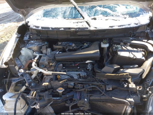 Nissan Rogue S Image 8