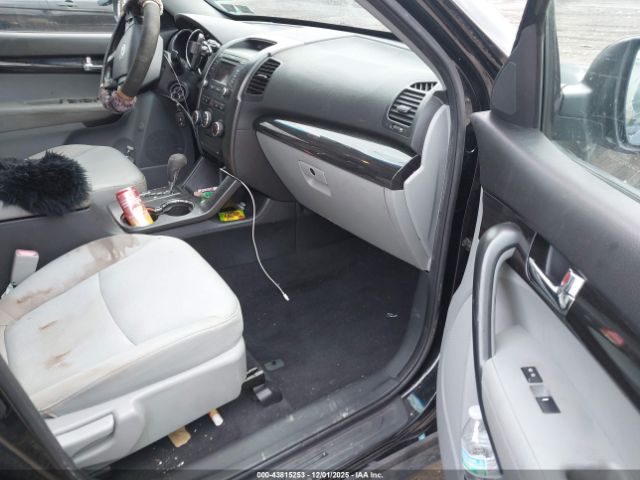 Kia Sorento Lx Image 16