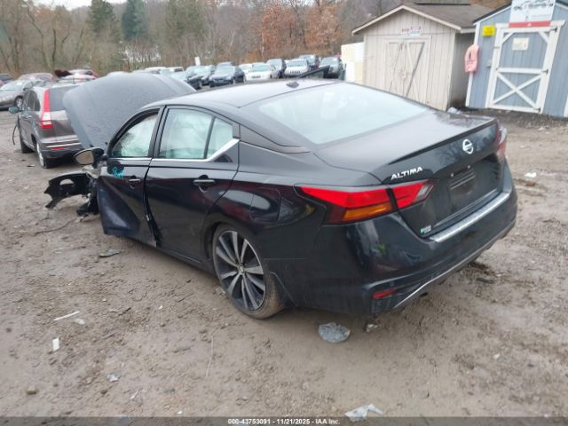 Nissan Altima Sr Fwd Image 3