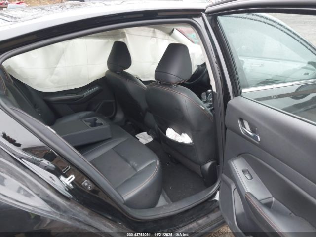 Nissan Altima Sr Fwd Image 14